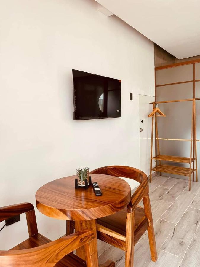 Erondel'S Place Tagaytay Alfonso Экстерьер фото
